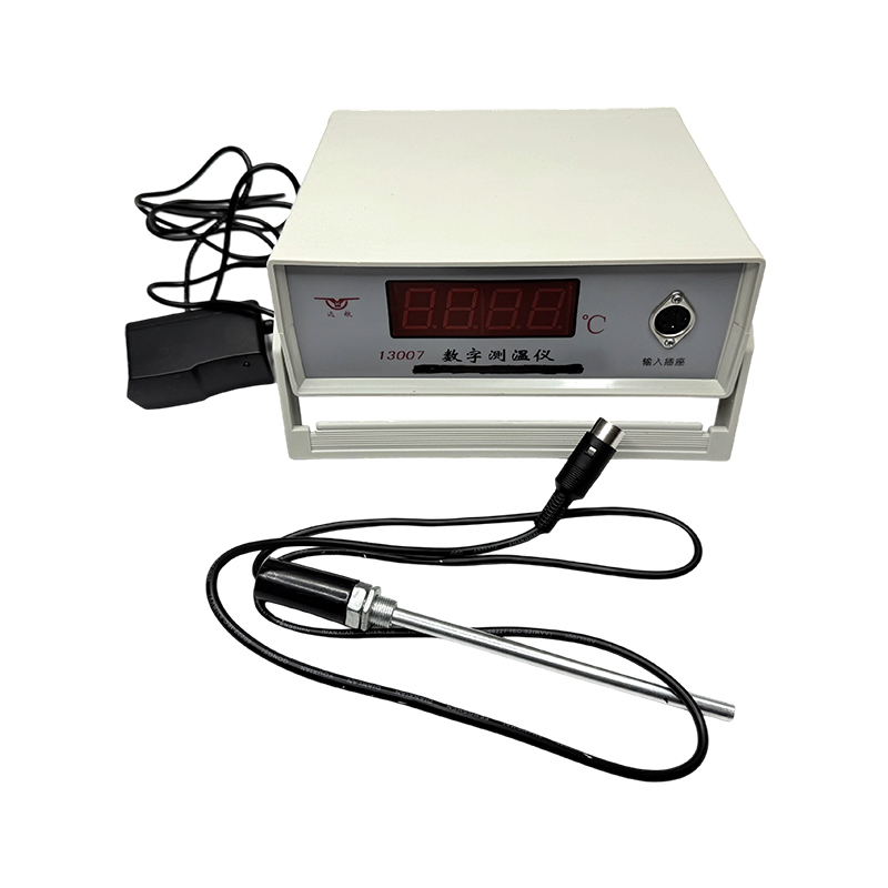 Instrument digital de măsurare a temperaturii / fizică / instrumente de laborator